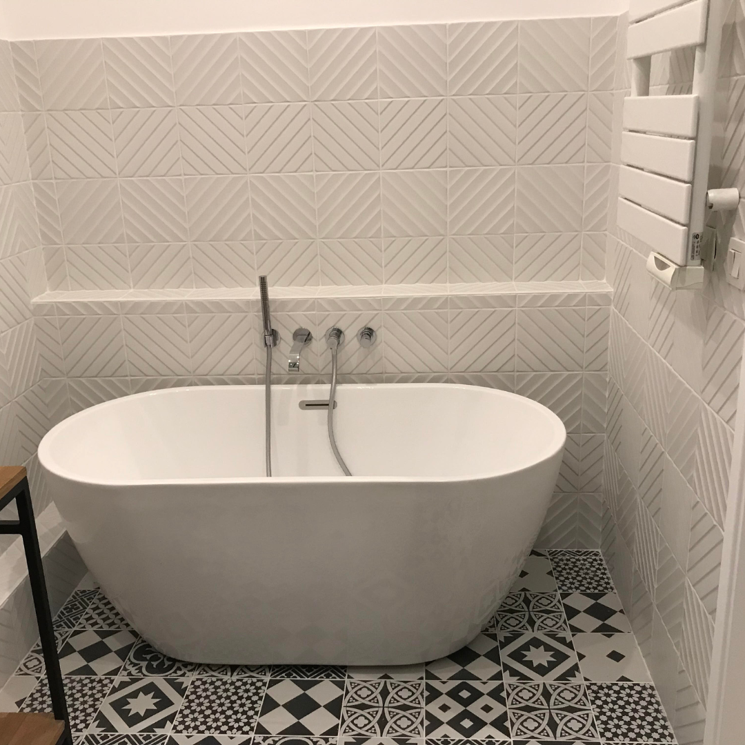 baignoire rénovée salle de bain Saint-Cloud Renov&Co